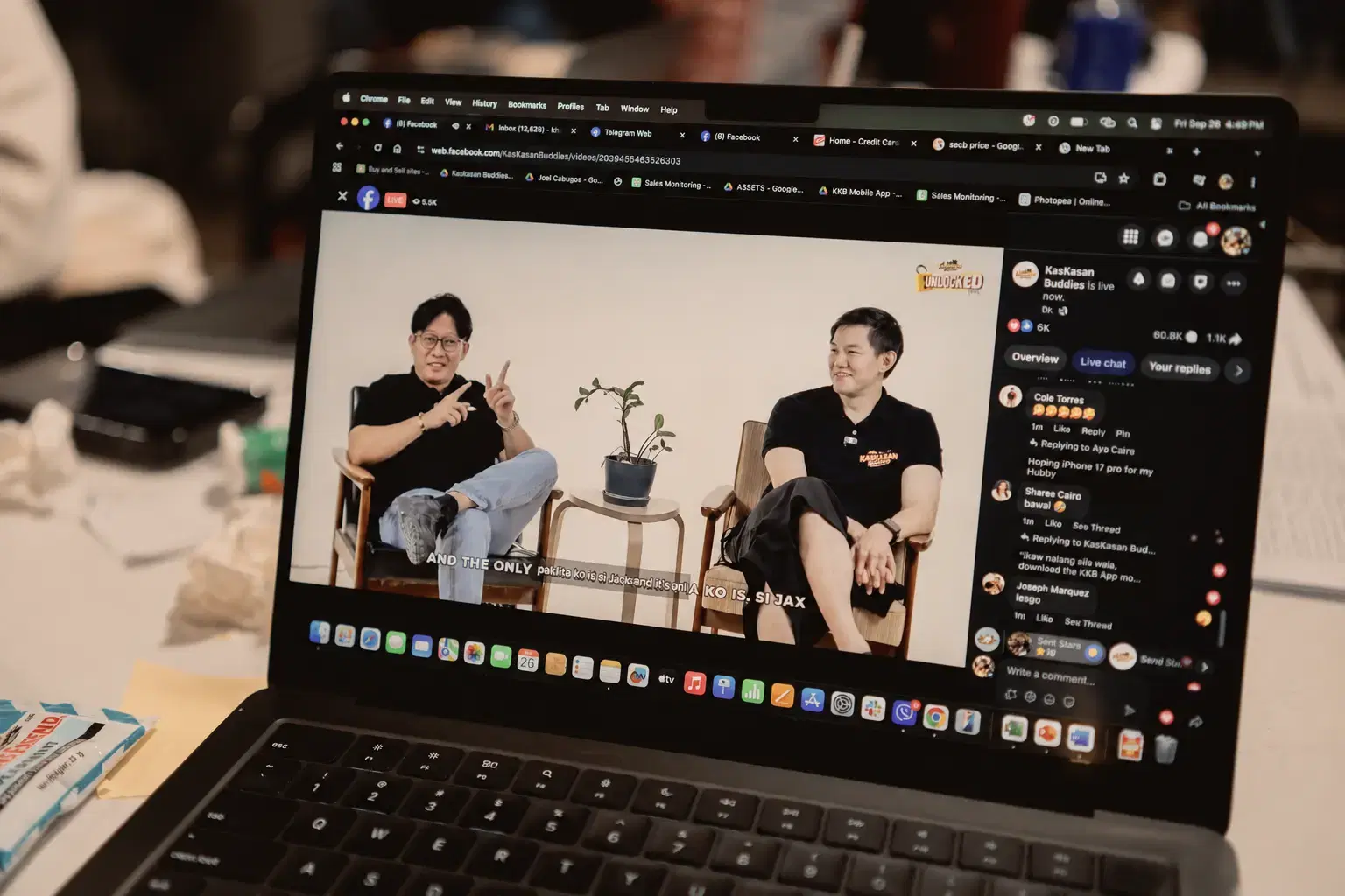A KKB livestream displayed on a laptop